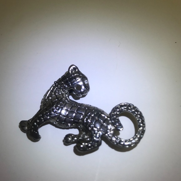 💁🏻‍♀️3/10$ Vintage Panther Pin Brooch Silver - Picture 4 of 6